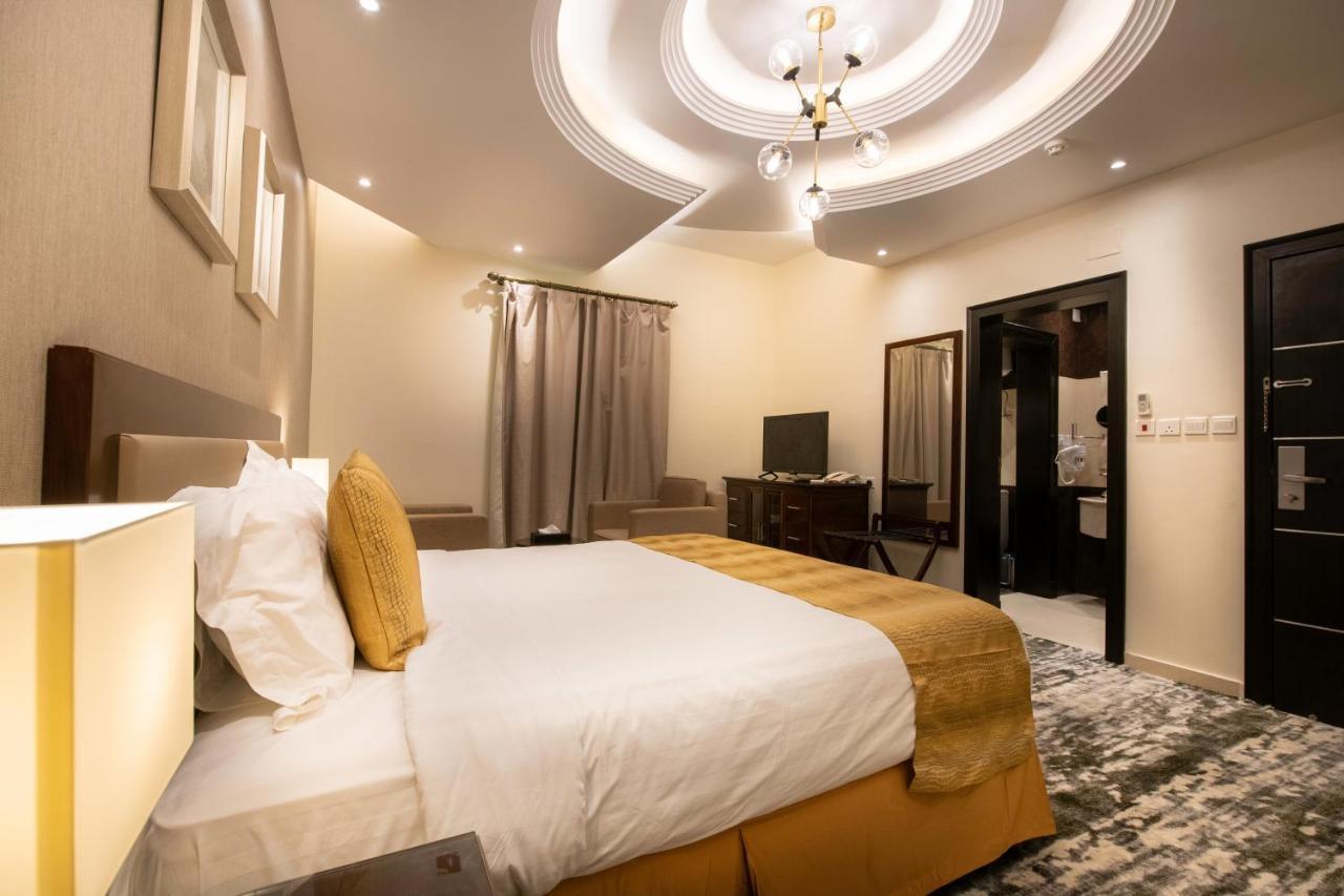 Golden Rose Hotel ชาซาน ภายนอก รูปภาพ